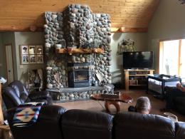 Black Bear Lodge Sitting Area