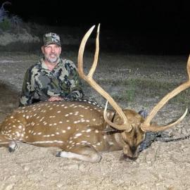 Trophy Axis Deer Hunting