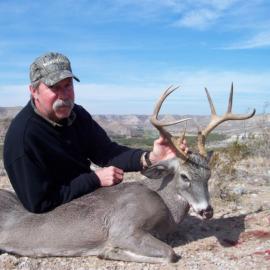 Free Range Whitetail Deer Hunting