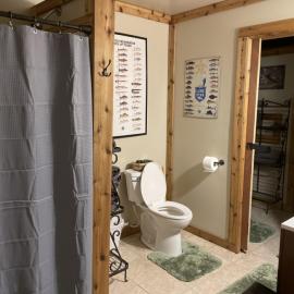 Predator Hunt Lodge Bathroom