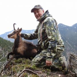Spanish Pyrenean Chamois Hunting
