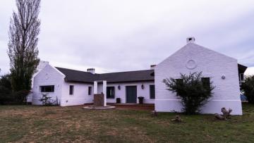 Free Range Water Buffalo Hunt Lodge