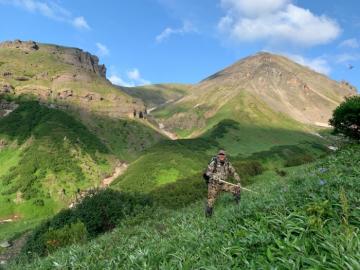 Hunt Kamchatka Russia